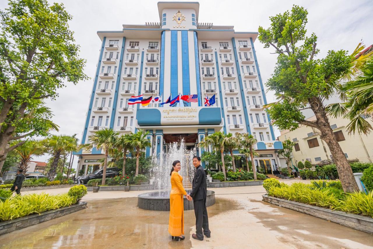 Kampong Thom Royal Hotel Exterior photo